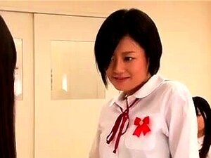 高质量的女孩爷爷日本色情&性爱视频在观看色情