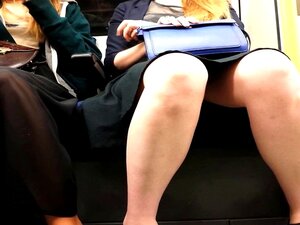 Kick-wazoo upskirt legs footage