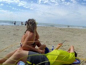 Beach Hand Job porn videos at Xecce.com