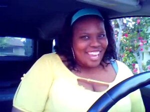 Nadia Riding Car porn videos at Xecce.com