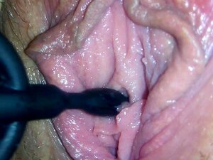 高质量的尿道玩色情&性爱视频在观看色情