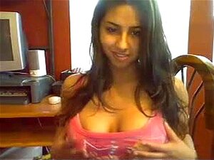 Latina Hottie Strips and Masturbate