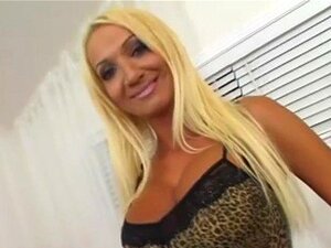 Sexiest Blonde Cooter in POV Gives Breathtaking Sloppy Head